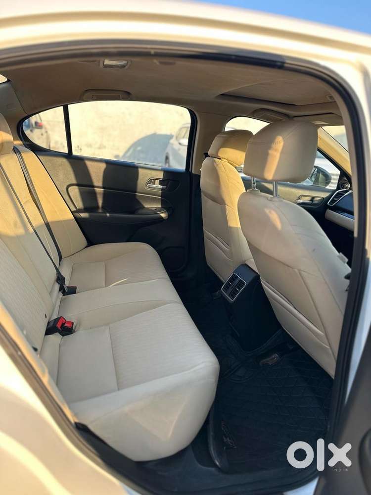 Honda City Zx Cvt, 2022, Petrol