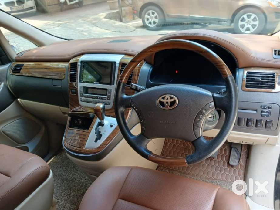Toyota Alphard 3.0 V6, 2008, Petrol