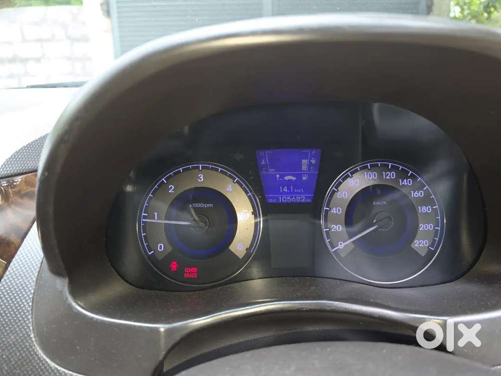 Fluidic Verna 2013/purple/1.6 Diesal Bs4/single Owner