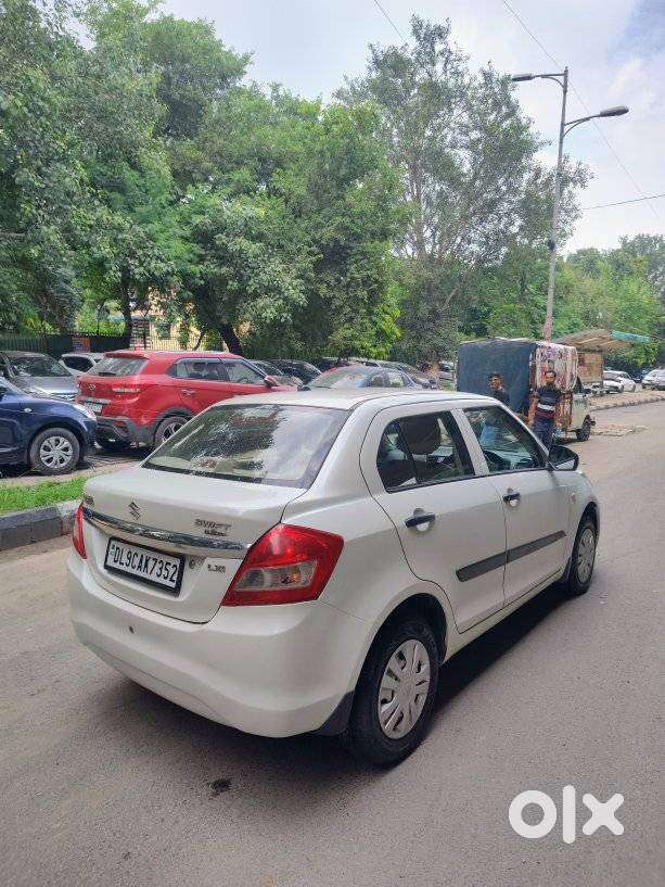 Maruti Suzuki Dzire 1.2 Lxi, 2015, Petrol