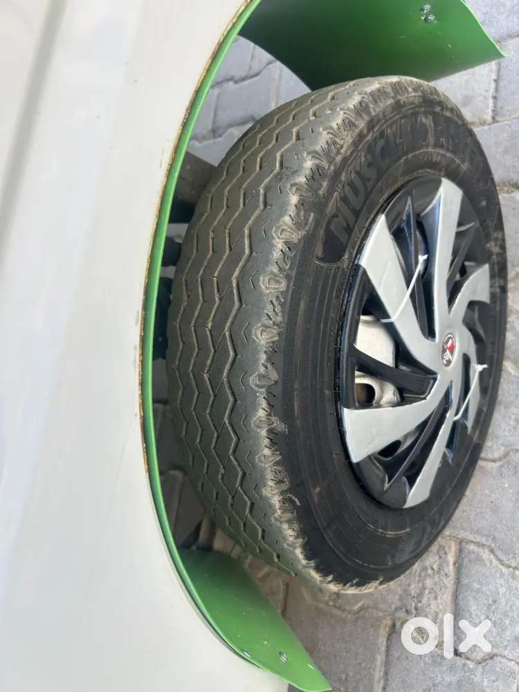 Maruti Suzuki Eeco 2022 Cng & Hybrids 70000 Km Driven