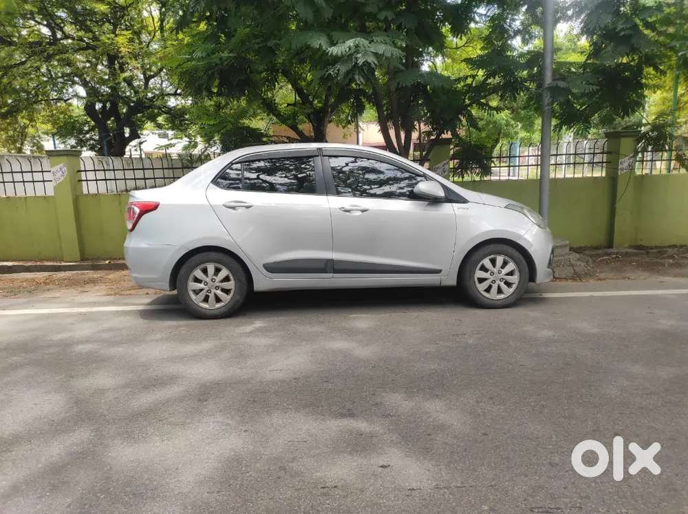 Hyundai Xcent 2014 Petrol 98000 Km Driven