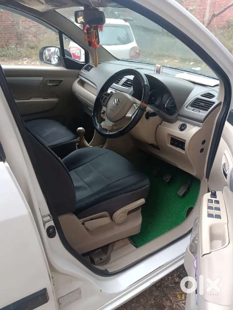 Maruti Suzuki Ertiga 2016 Diesel 130 Km Driven
