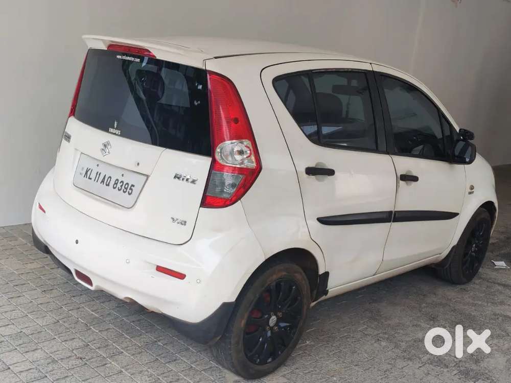 Maruti Suzuki Ritz 2013 Petrol 105000 Km Driven