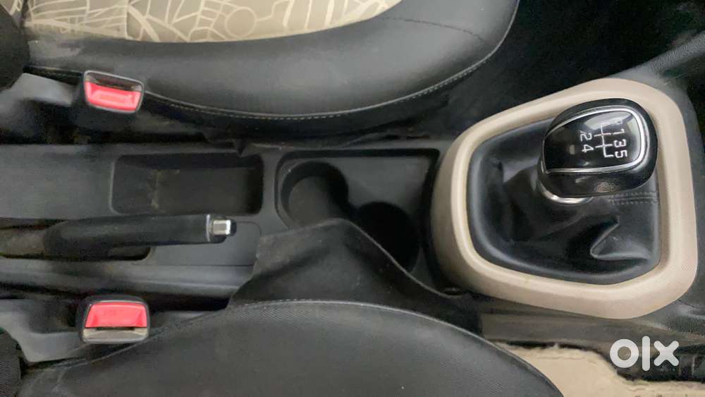 Hyundai Grand I10 1.2 Crdi Sportz Option, 2017, Diesel