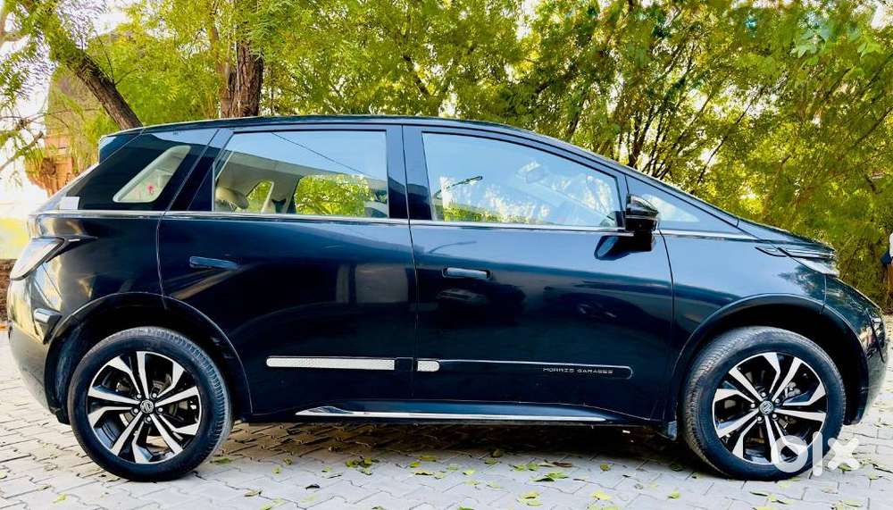 Mg Windsor Ev Essence, 2025