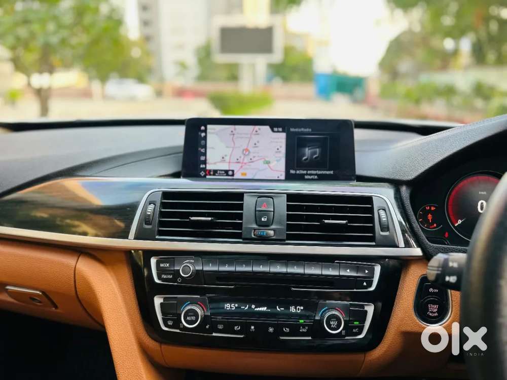 Bmw 3 Series Gt 320d Luxury Line, 2018, Diesel