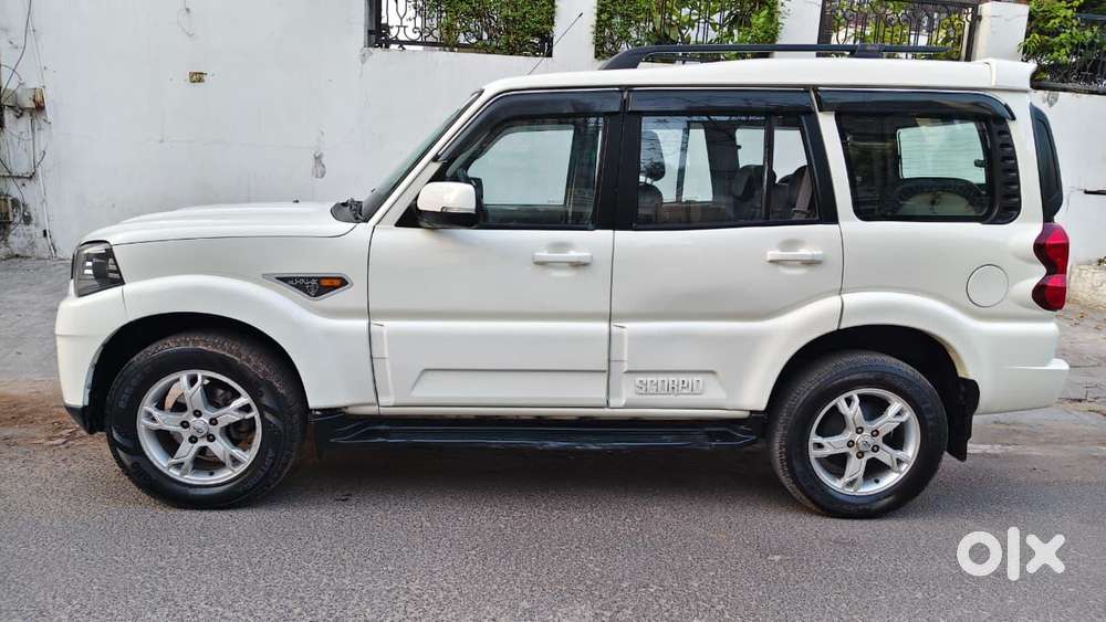 Mahindra Scorpio Classic 2.2 S Mt 7 Str, 2017, Diesel