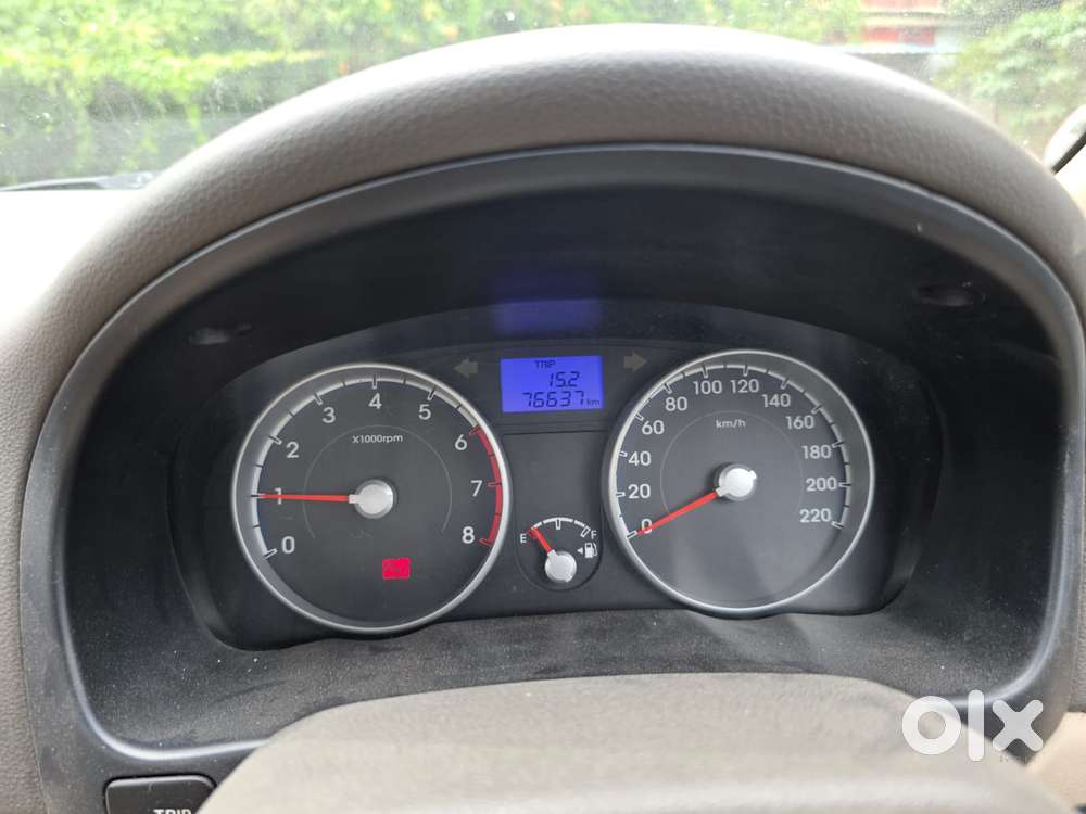 Hyundai Verna 1.5 Sx Petrol Mt, 2011, Petrol