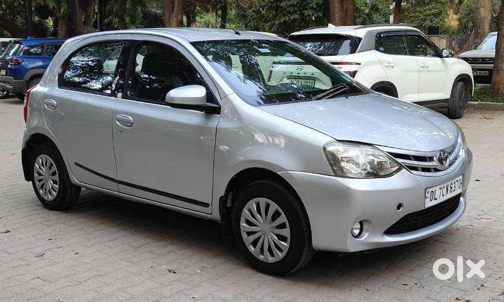 Toyota Etios Liva 2013-2014 G, 2013, Petrol