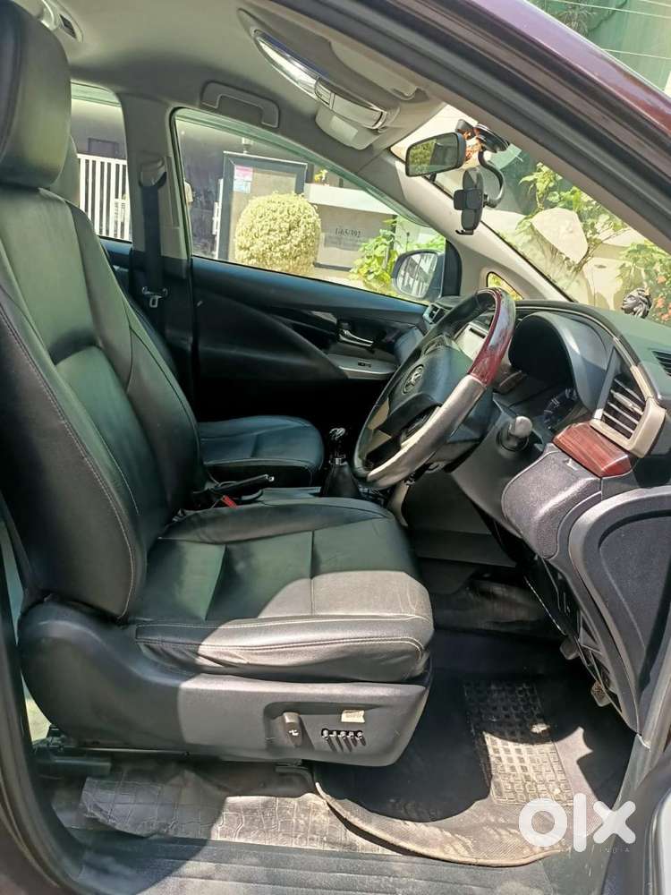 Toyota Innova Crysta 2.4 Z 7 Str, 2017, Diesel