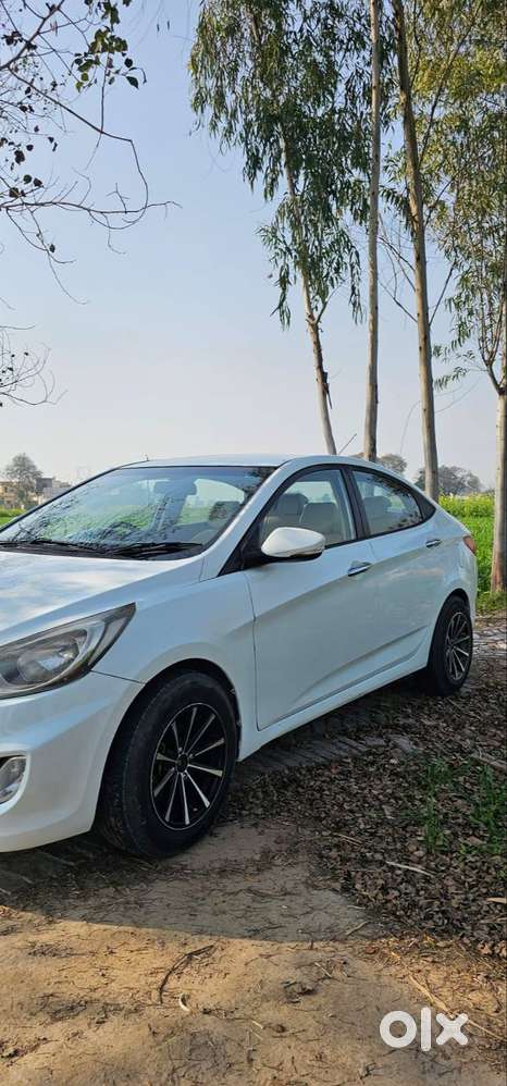 Hyundai Verna Crdi 1.6