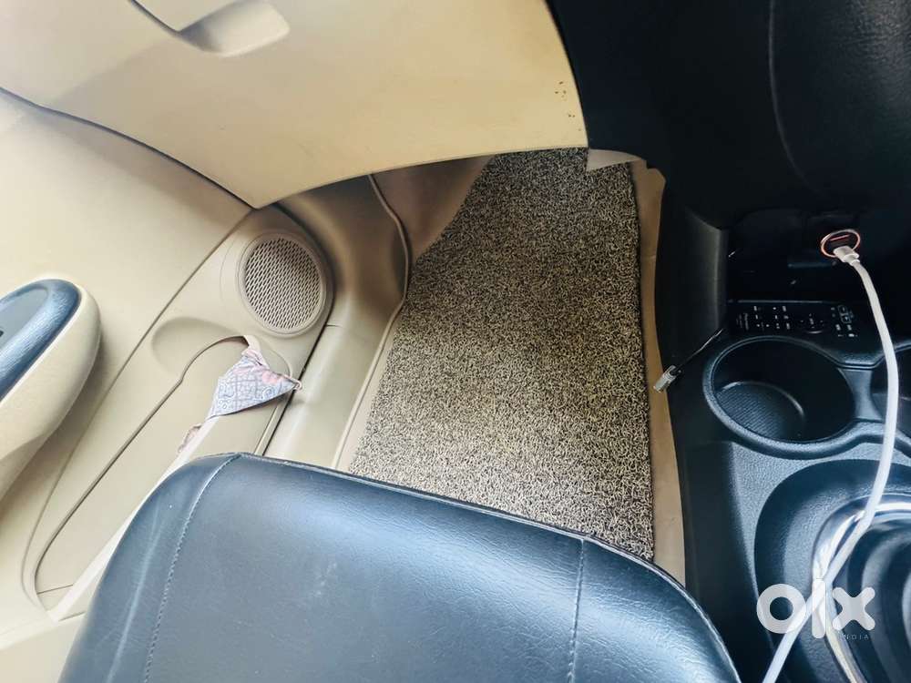 Honda Amaze 2015 Petrol Well Maintained