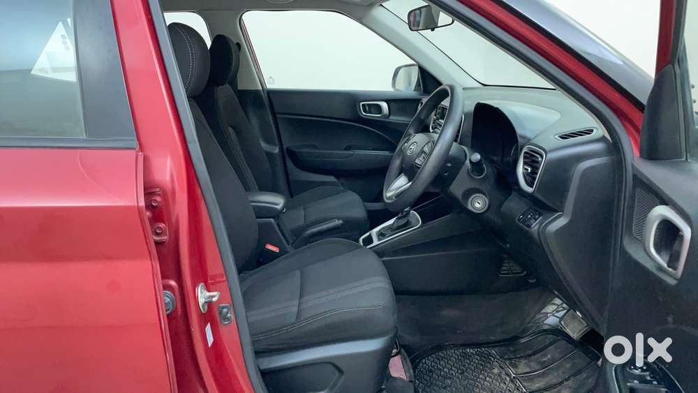 Hyundai Venue S Turbo Dct, 2019, Petrol