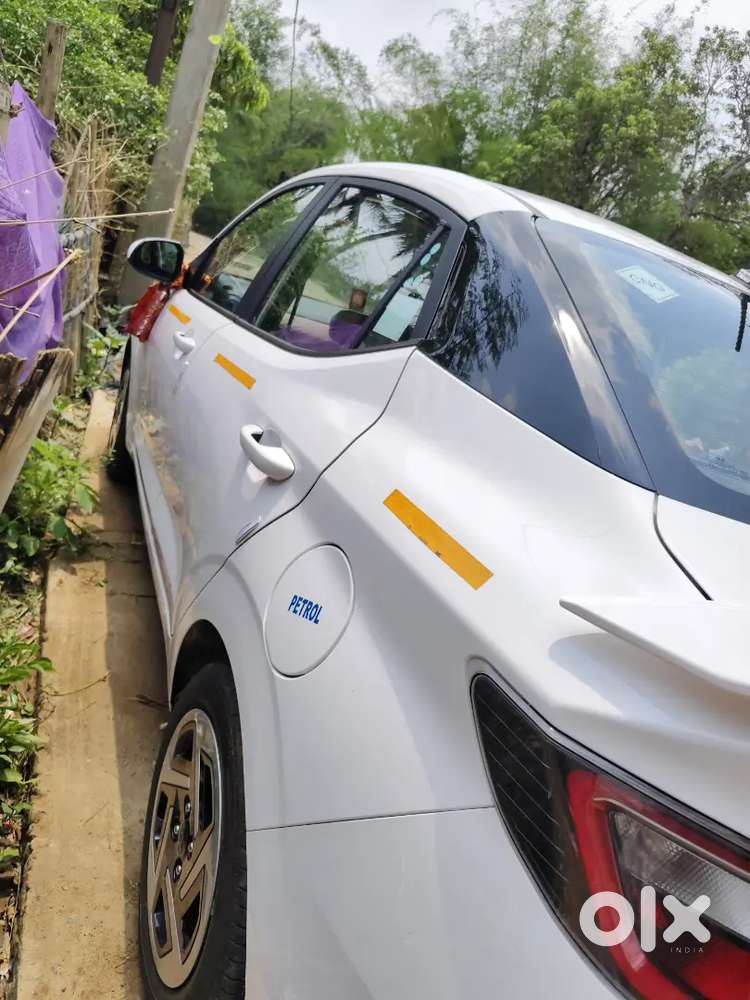 Hyundai Aura 1.2 S Cng Only 4 Month Money Problem