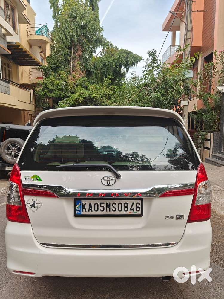 Toyota Innova 2.5 Zx Diesel 7 Seater Bsiii, 2015, Diesel