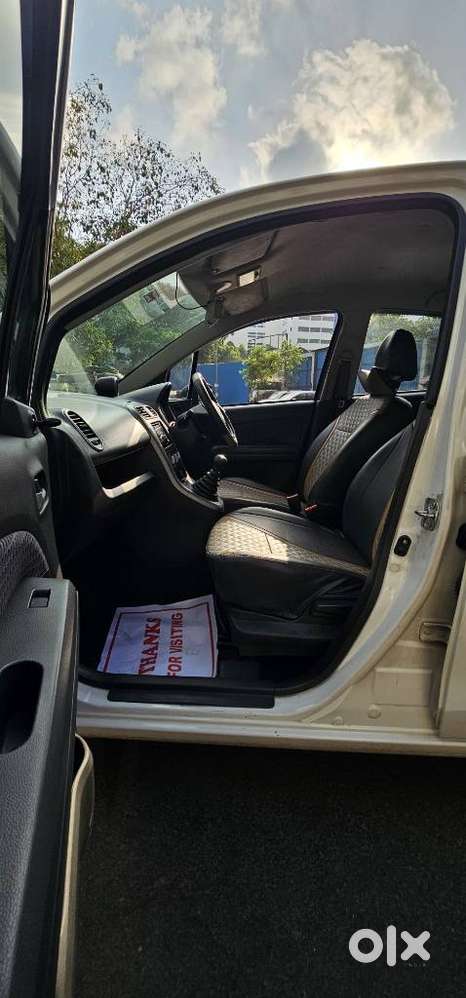 Maruti Suzuki Ritz Vxi, 2014, Petrol