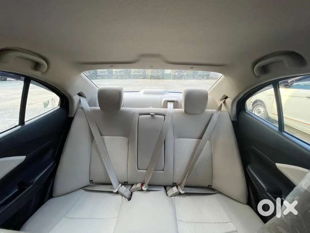 Maruti Suzuki Dzire 1.2 2016