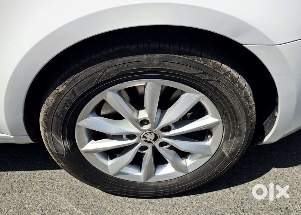 Skoda Octavia 2.0 Style Tsi At, 2017, Cng & Hybrids