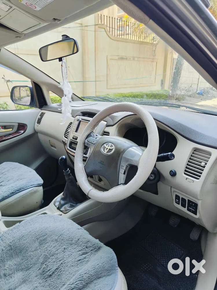 Toyota Innova 2013 Diesel Well Maintained