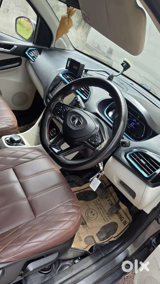 Tata Tiago Ev Xz Plus 2023 Plus