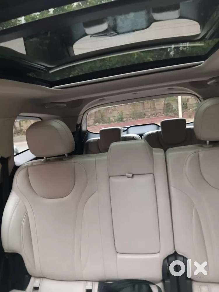 Mahindra Xuv700 2.2 Ax 7 Diesel At Luxury Pack Str, 2022, Diesel