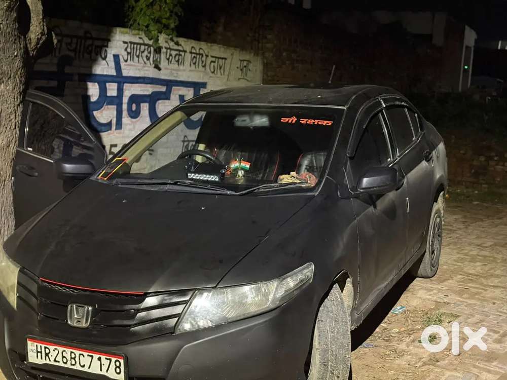 Honda City Zx 2010 Cng & Hybrids 100000 Km Driven