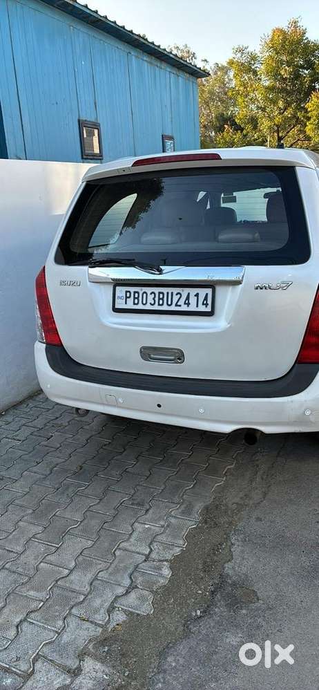 Isuzu Mu 7 2016 Diesel Good Condition