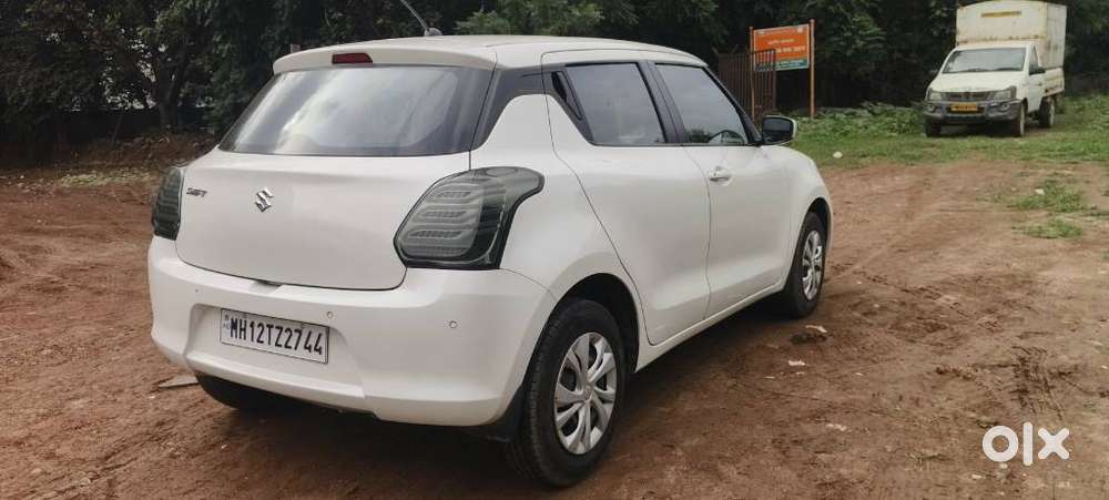 Maruti Suzuki Swift 1.2 Vxi (o), 2022, Petrol