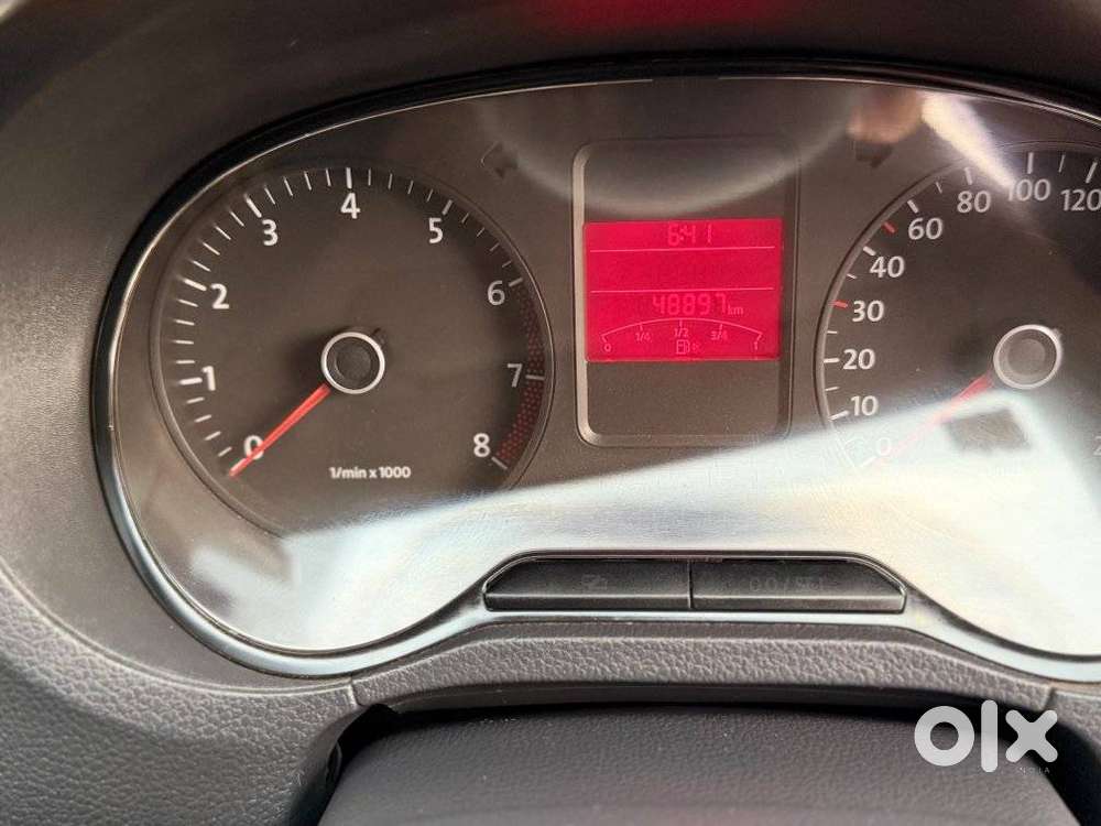 Volkswagen Polo Petrol Comfortline 1.2l, 2012, Petrol