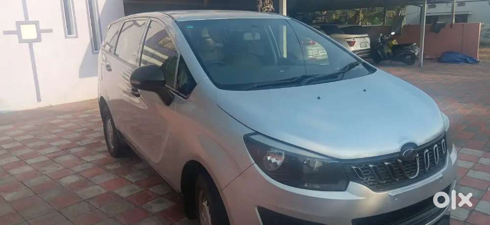 Mahindra Marazzo 2019 Diesel 134000 Km Driven Oneway