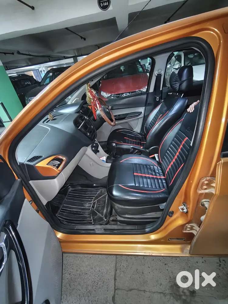 Tata Tiago 2018 Petrol 106500 Km Driven