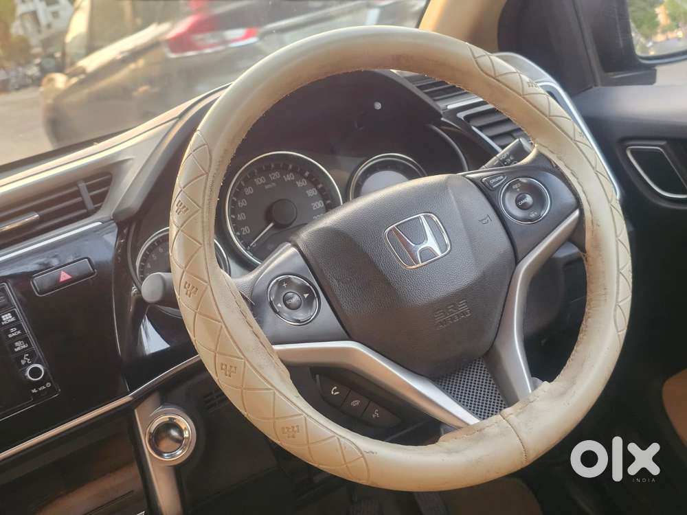 Hyundai I10 Sportz At, 2012, Petrol