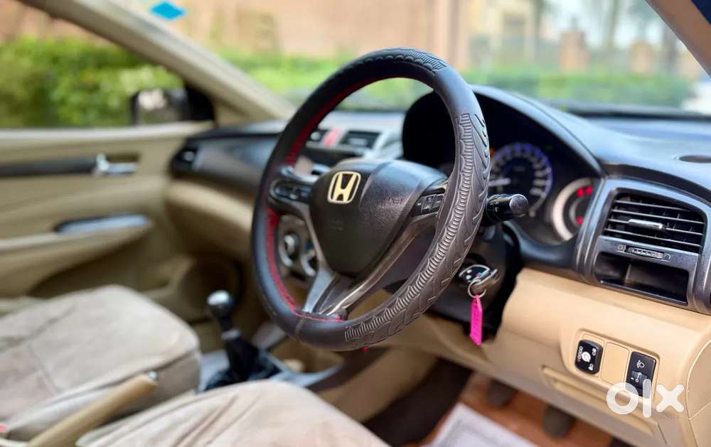 Honda City 1.5 V Cvt I-vtec Mt, 2012, Petrol