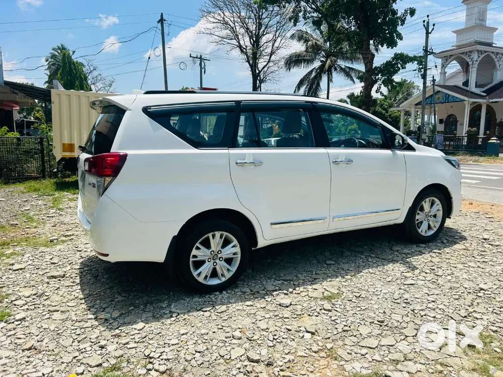 Innova  Crysta 
Z Automatic High Quality