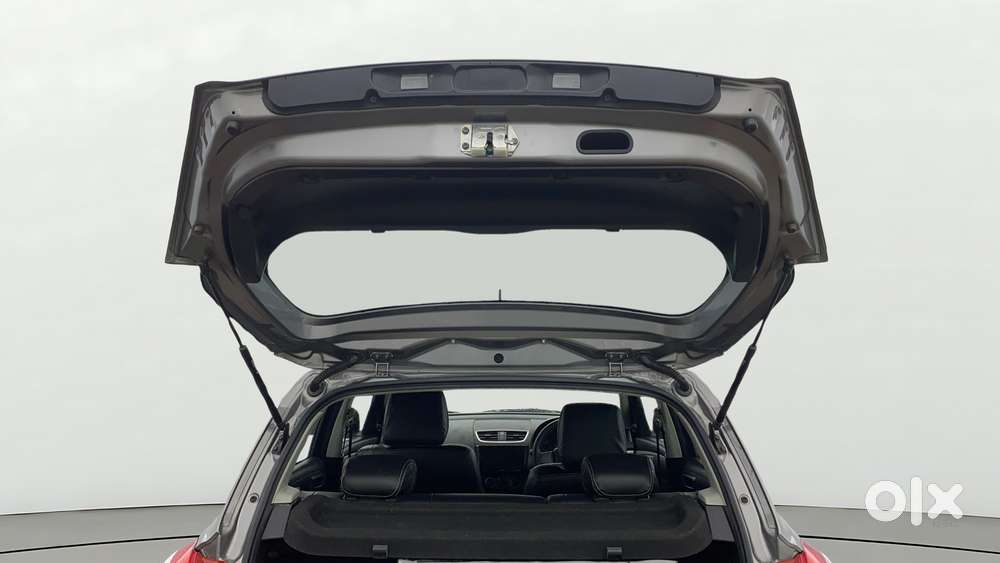 Maruti Suzuki Swift 1.2 Lxi (o), 2017, Petrol