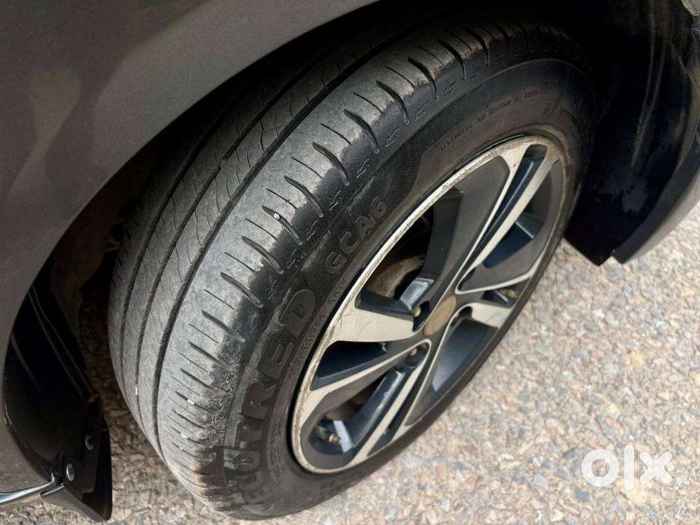 Tata Altroz 1.2 Xza Plus, 2023, Cng & Hybrids