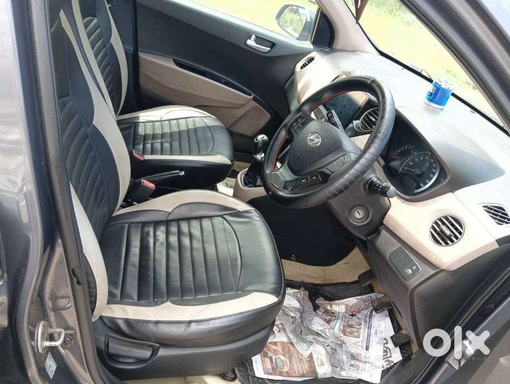 Hyundai Grand I10 Sportz, 2015, Petrol