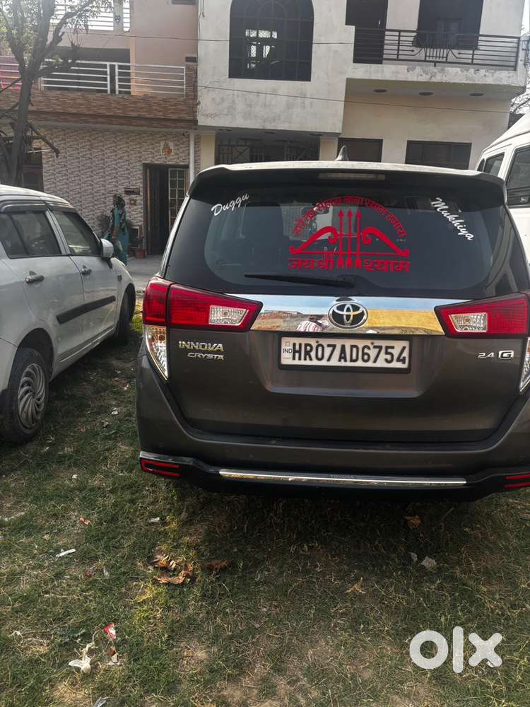 Toyota Innova Crysta