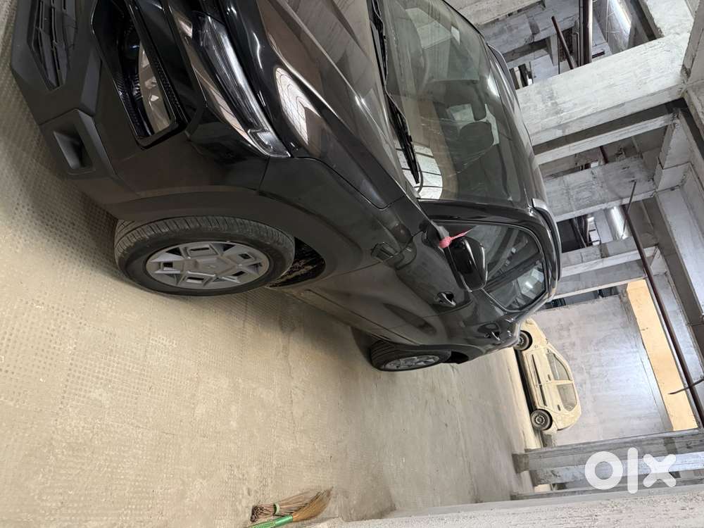 ​renault Kiger Black 2026 Petrol, 6 Days Old, Up-17, First Owner