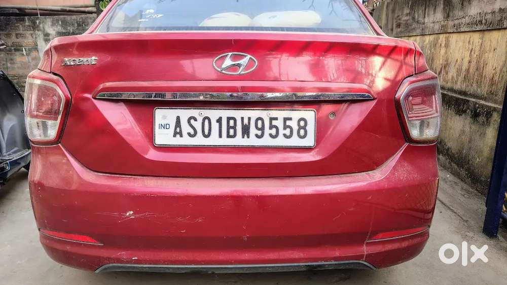 Hyundai Xcent 2016