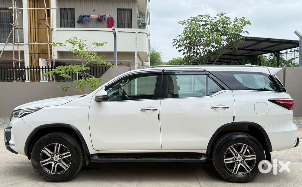 Toyota Fortuner 4x2 Mt 2.8 Diesel, 2021, Diesel