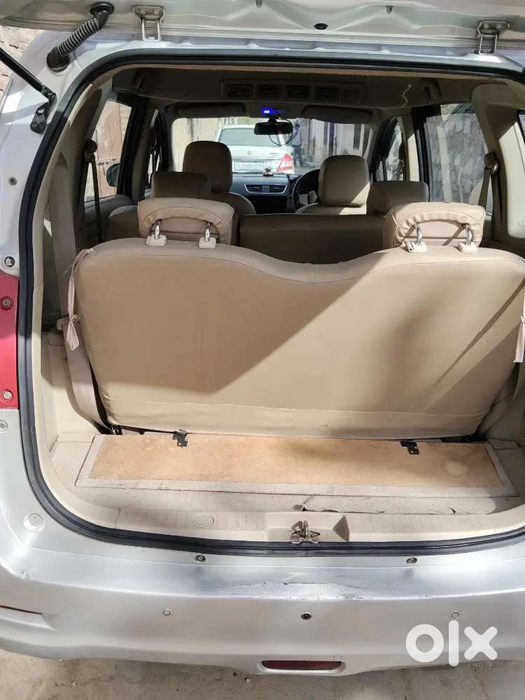 Maruti Suzuki Ertiga 2013