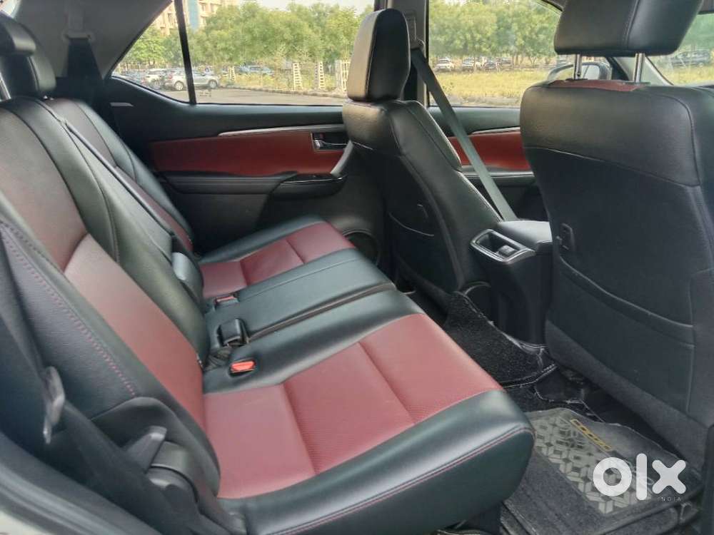 Toyota Fortuner Legender 4x2 At 2.8, 2021, Petrol