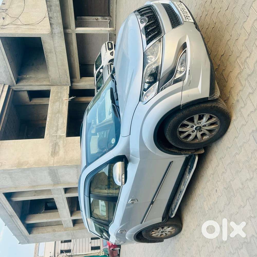 Mahindra Xuv500 2.2 W10 Sportz Edition Mt, 2015, Diesel