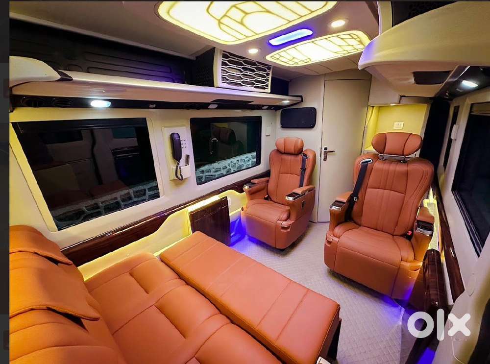 Force Urbania ( Caravan / Vamper Van / Vanity Van )