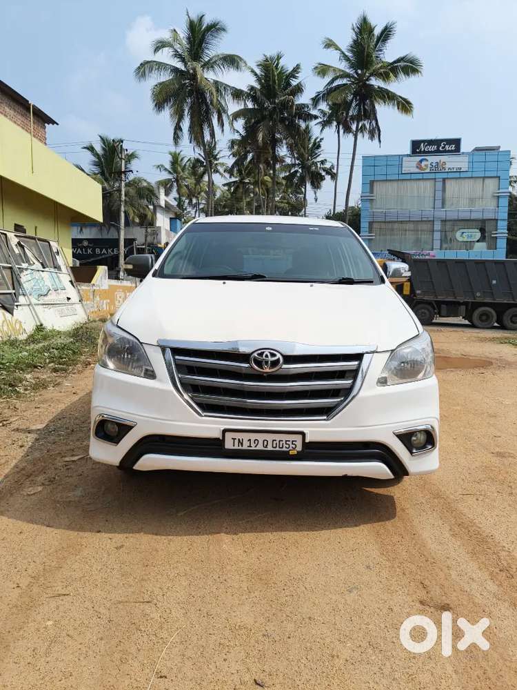 Toyota Innova 2015 Diesel Well Maintained