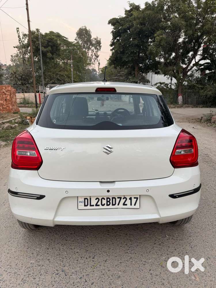 Maruti Suzuki Swift 2018 Amt Vxi, 2022, Petrol