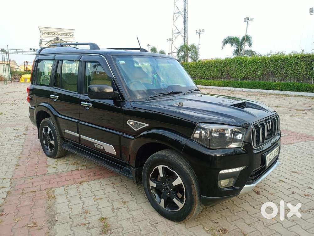 Mahindra Scorpio Classic 2.2 S 11 Mt 7 Str, 2022, Diesel