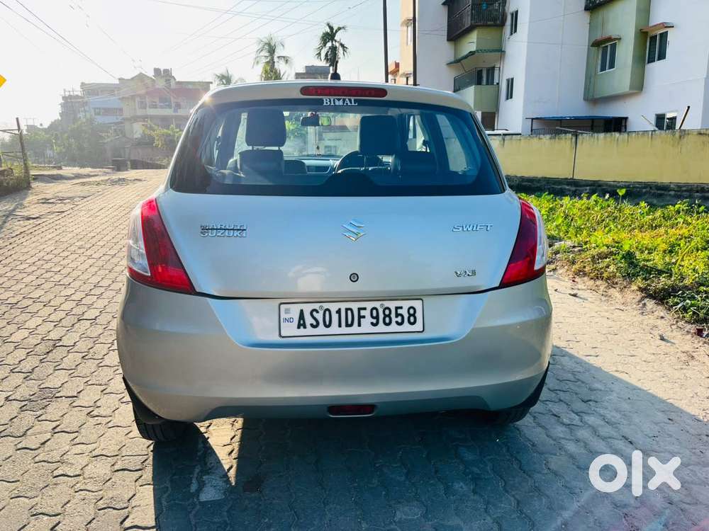Maruti Suzuki Swift Vxi, 2017, Petrol